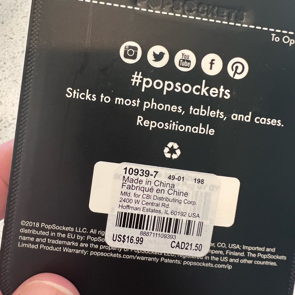 Pikachu Popsocket Brand New - Picture 2 of 2